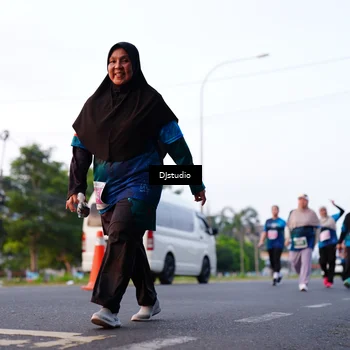 Runner Photo 4876206