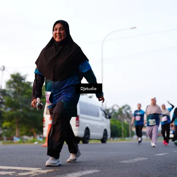 Runner Photo 4876216