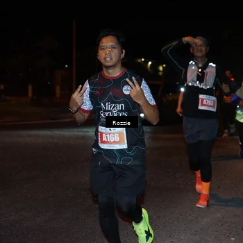Runner Photo 4876296