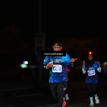 Runner Photo 4876359