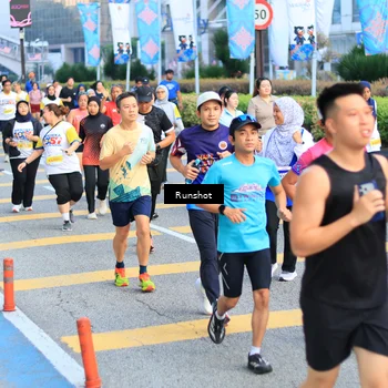 Runner Photo 4876469