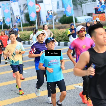 Runner Photo 4876489