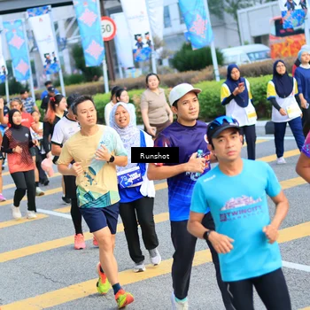 Runner Photo 4876513