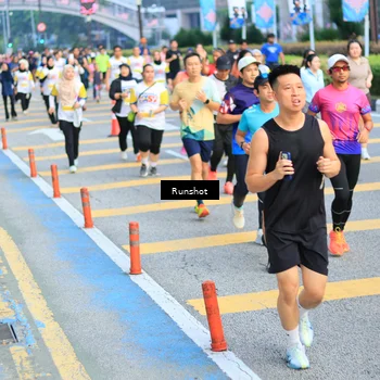 Runner Photo 4876523