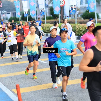 Runner Photo 4876524