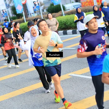 Runner Photo 4876544