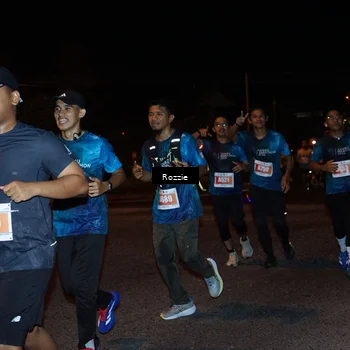 Runner Photo 4876675