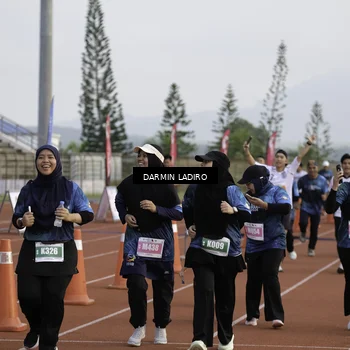 Runner Photo 4876716