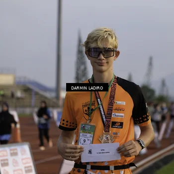 Runner Photo 4876753