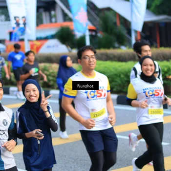 Runner Photo 4876783