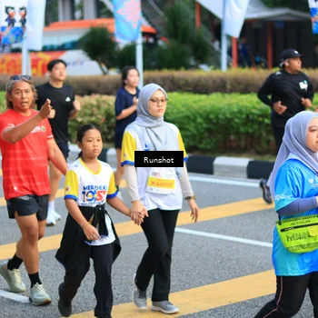 Runner Photo 4876785