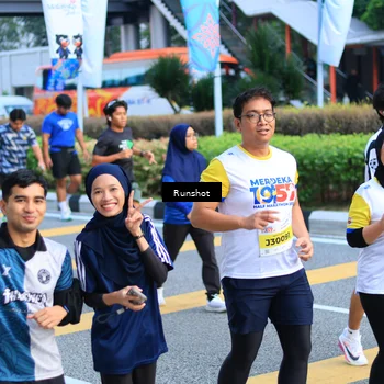 Runner Photo 4876798