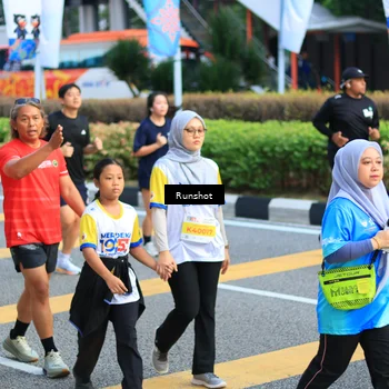 Runner Photo 4876802