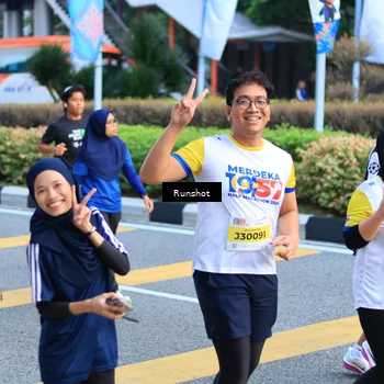 Runner Photo 4876880