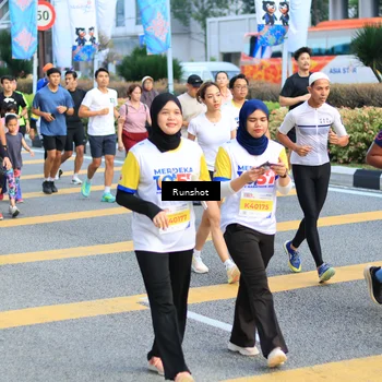 Runner Photo 4876947