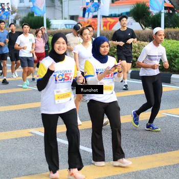 Runner Photo 4876973