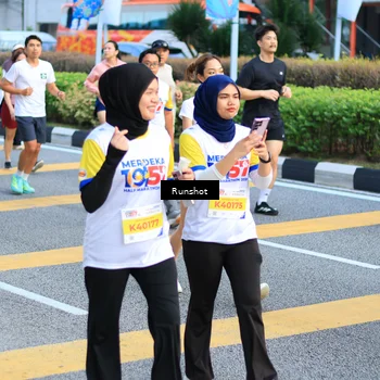 Runner Photo 4877006