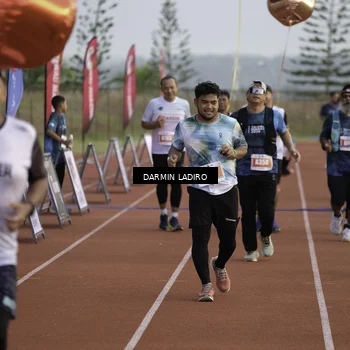 Runner Photo 4877010