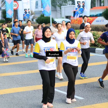 Runner Photo 4877032