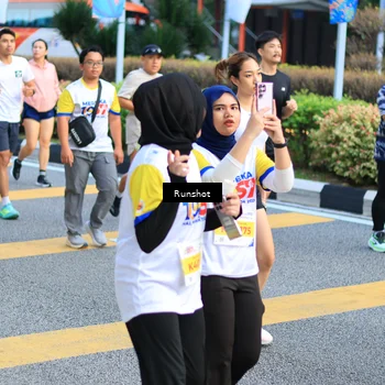 Runner Photo 4877050