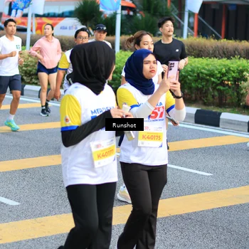 Runner Photo 4877059
