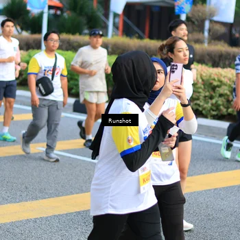 Runner Photo 4877075