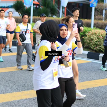 Runner Photo 4877109