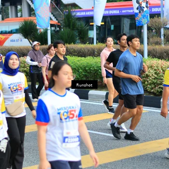 Runner Photo 4877175