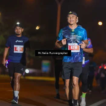 Runner Photo 4877192