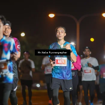 Runner Photo 4877216