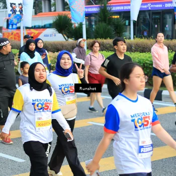 Runner Photo 4877240