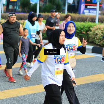 Runner Photo 4877466