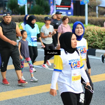 Runner Photo 4877651