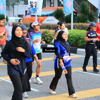 Runner Photo 4877819