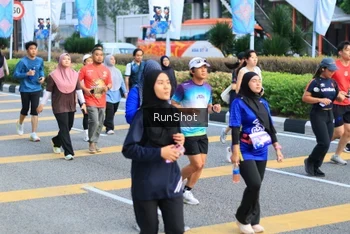 Runner Photo 4877843