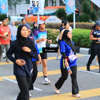 Runner Photo 4877845