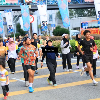 Runner Photo 4877930