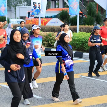 Runner Photo 4878056