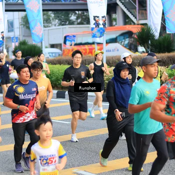 Runner Photo 4878144
