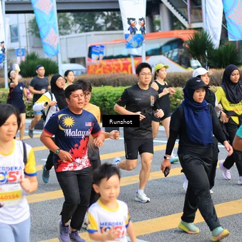 Runner Photo 4878175
