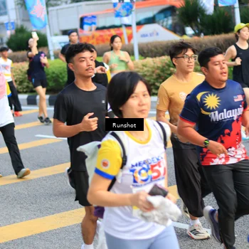 Runner Photo 4878242