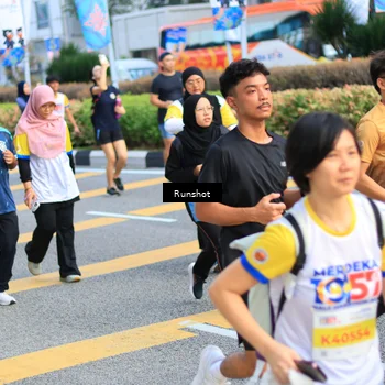 Runner Photo 4878258