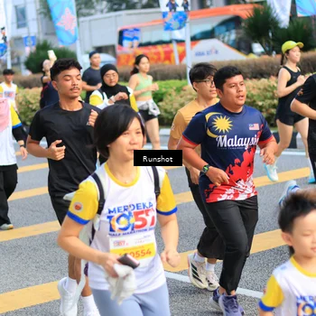 Runner Photo 4878264