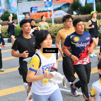 Runner Photo 4878279