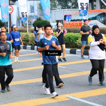 Runner Photo 4878300
