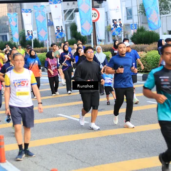 Runner Photo 4878360