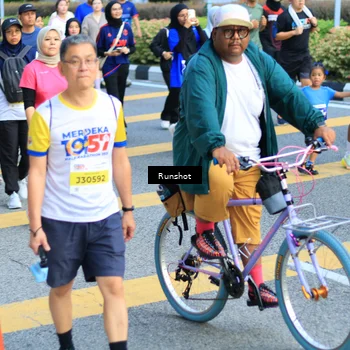 Runner Photo 4878456