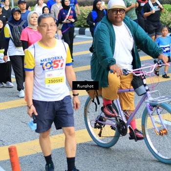 Runner Photo 4878469