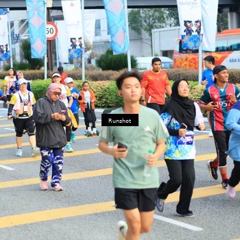 Runner Photo 4878561