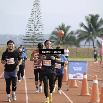 Runner Photo 4878635